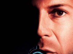 Trieciena attālumā Striking Distance